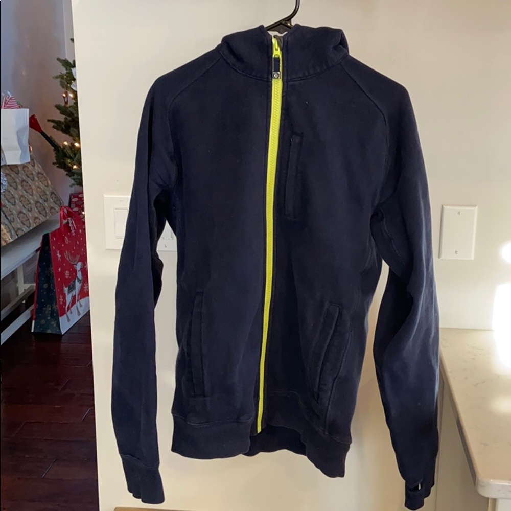 Men’s lululemon hoodie!